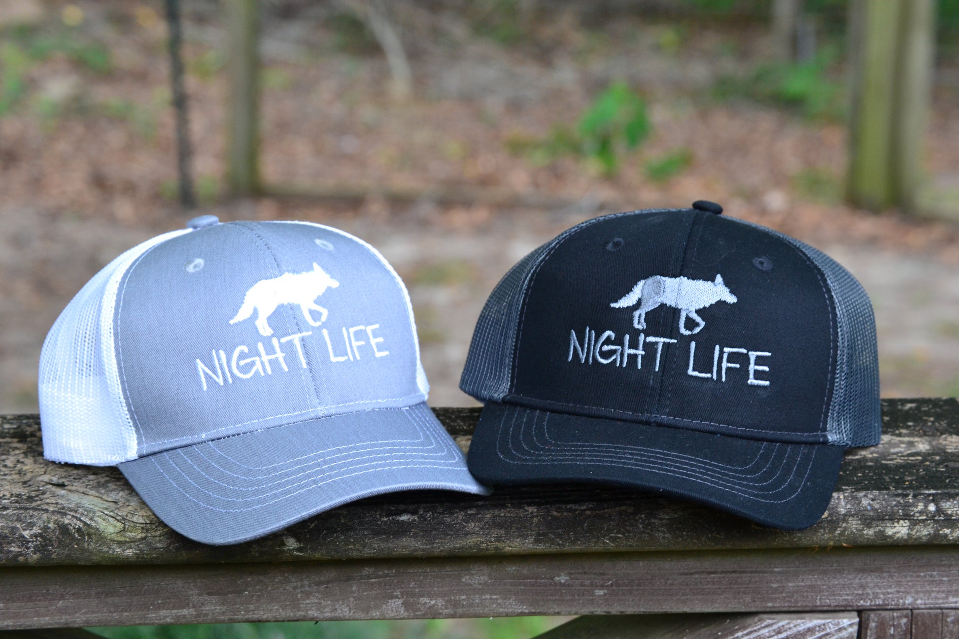 Youth Coyote Hunting Snapback Mesh Trucker Hat - coonhoundin