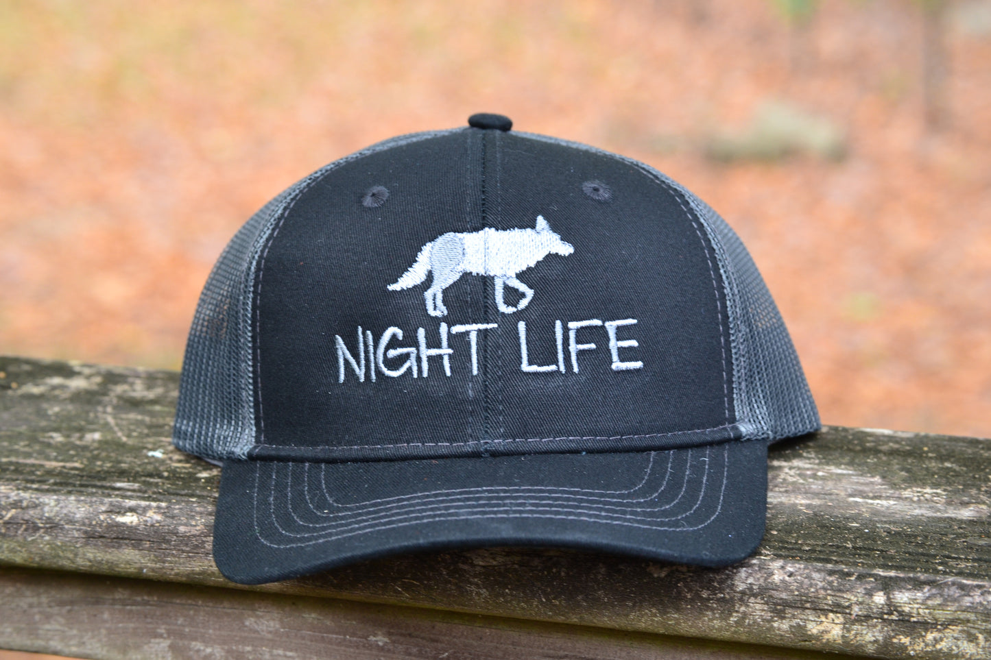 Youth Coyote Hunting Snapback Mesh Trucker Hat - coonhoundin