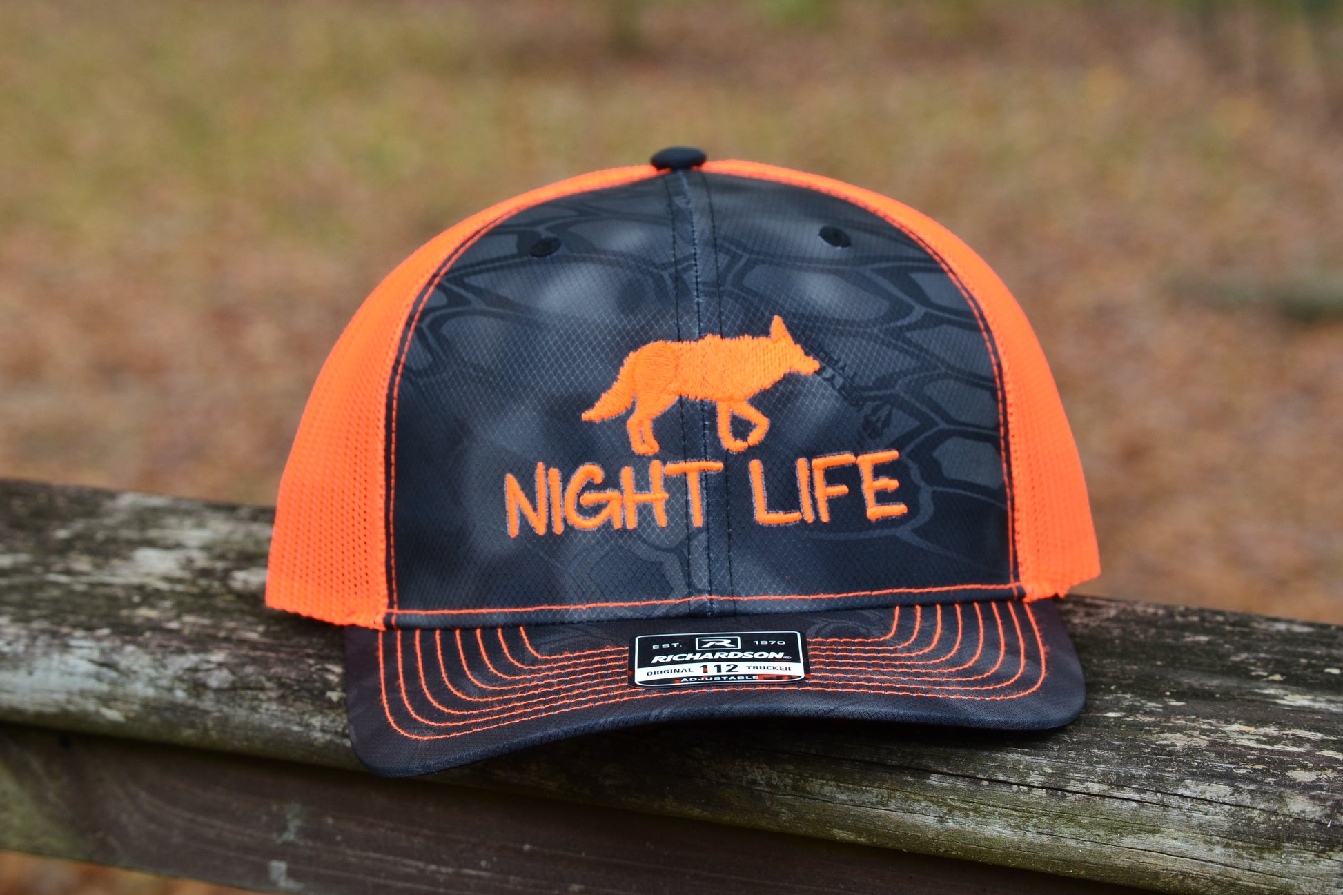Coyote Hunting Richardson Snapback Mesh Trucker Hat - coonhoundin