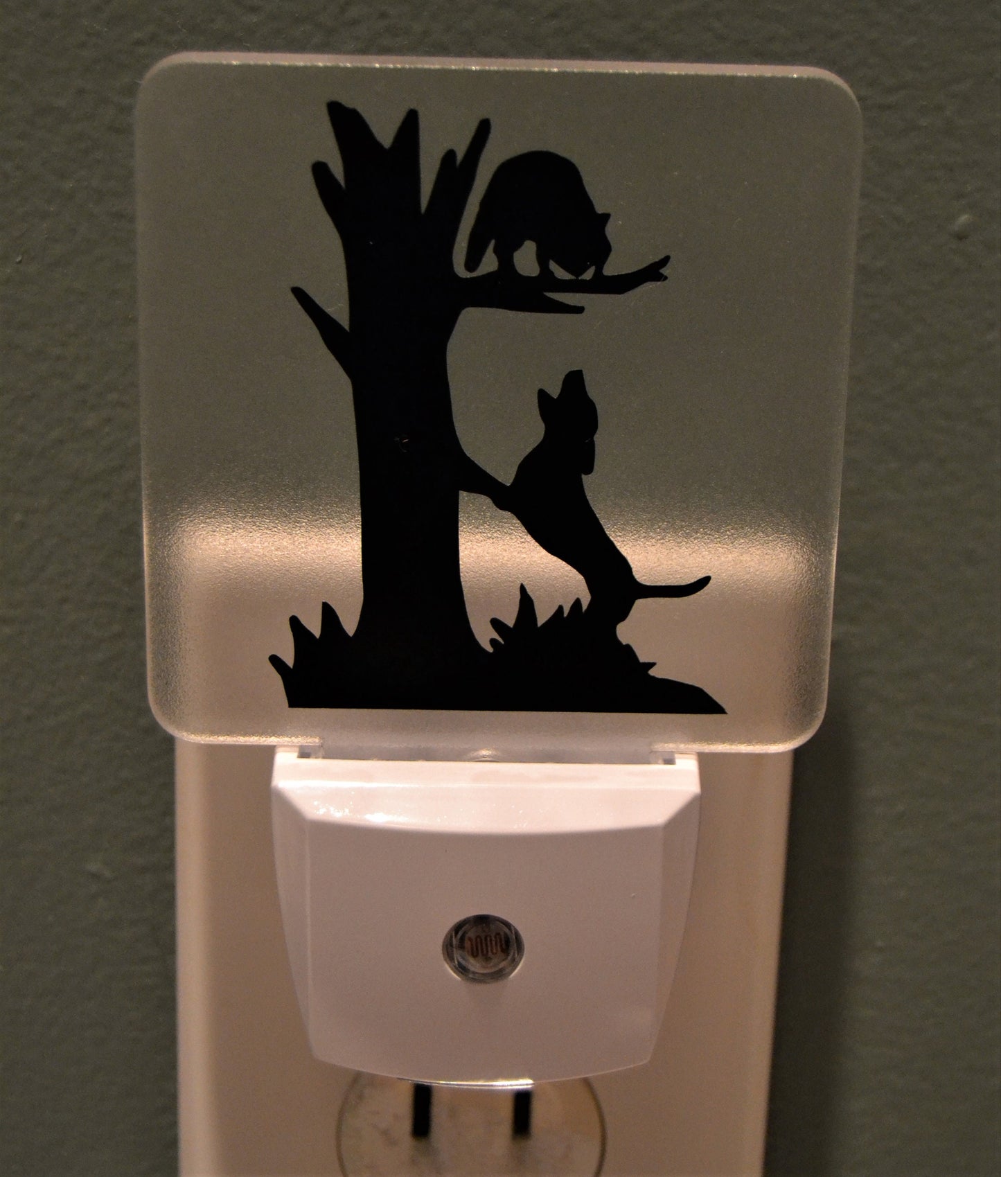 Coon Hunting Night Life Hound Treeing Raccoon Night Light - coonhoundin