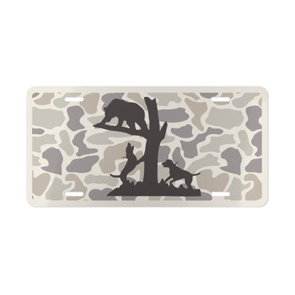 Bear Hunting Hounds Treed Bear Camo Vanity License Plate for Hunters