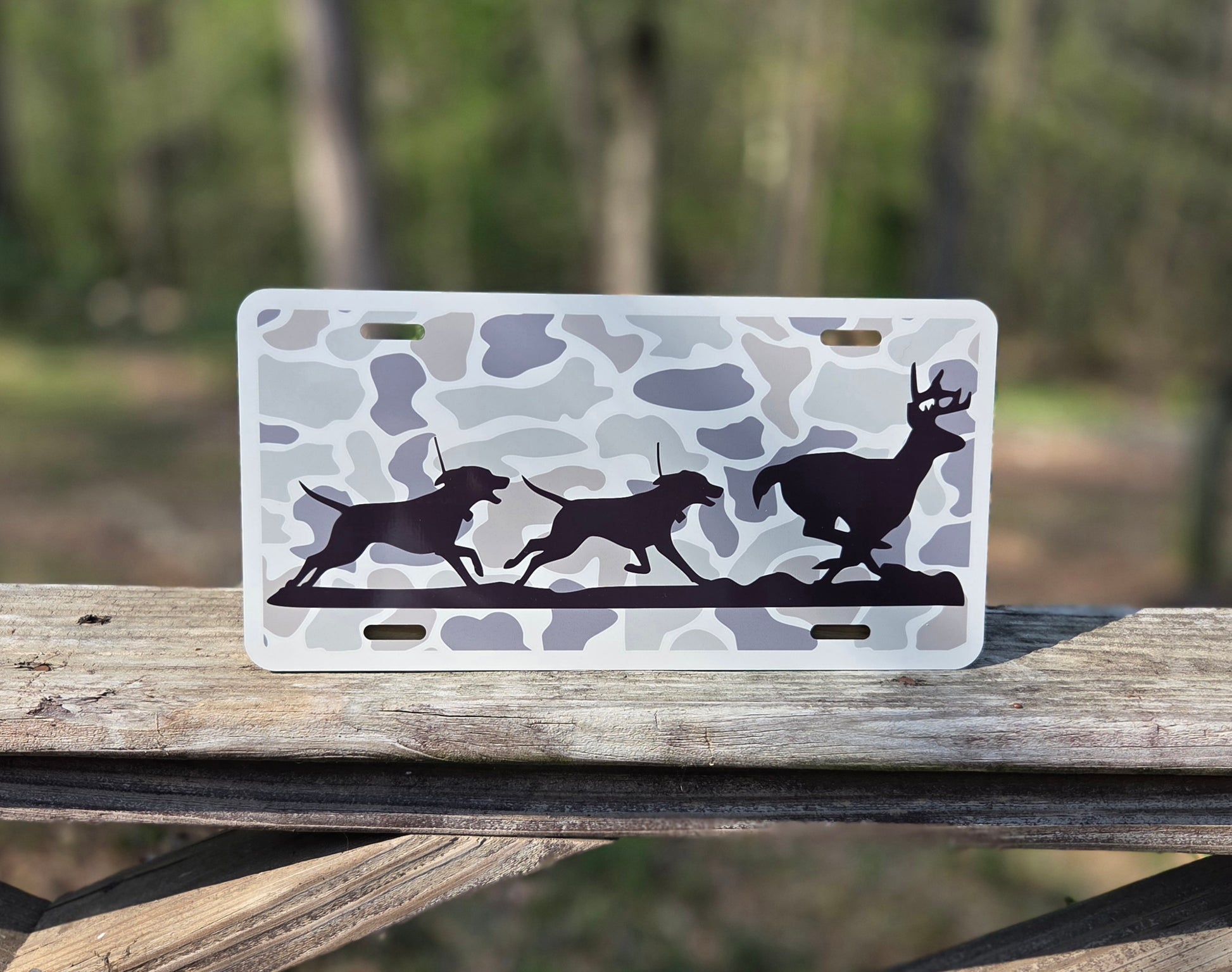 Deer Hunting Hounds Camo Vanity License Plate for Hunters - coonhoundin